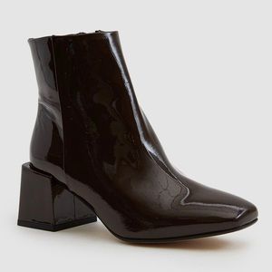 LOQ Lazaro in Bombón Patent